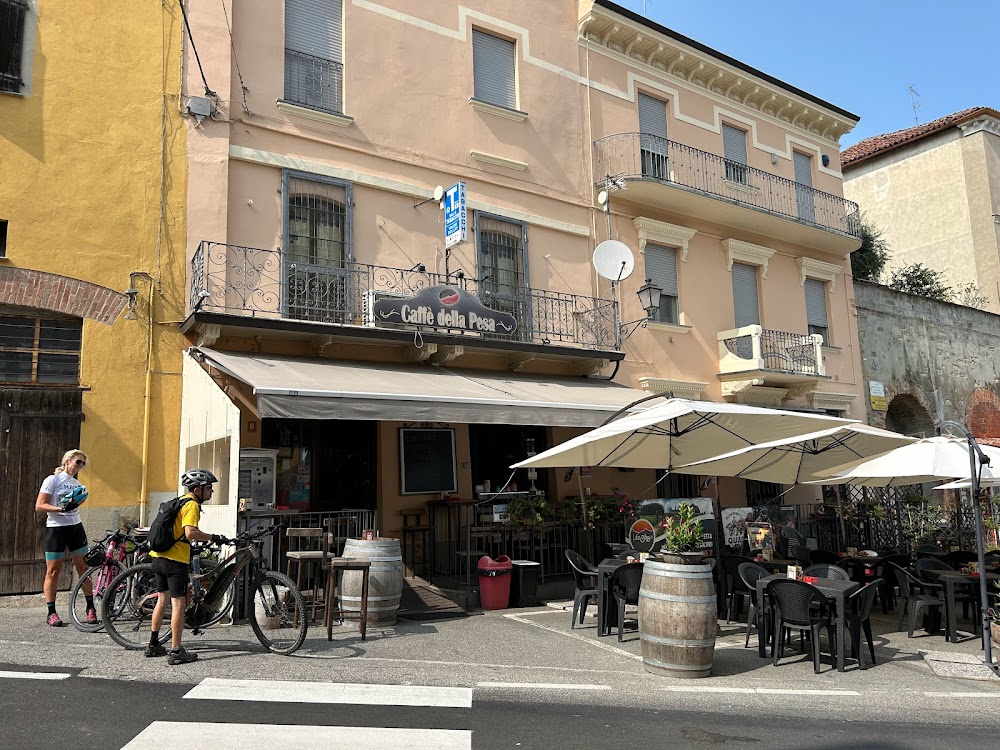 Caffe' E Tabaccheria Della Pesa